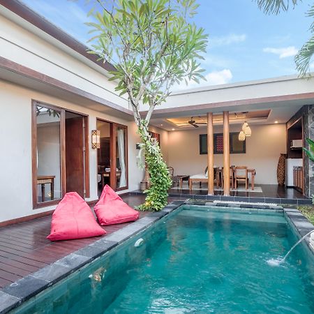 Gaing Mas Jimbaran Villas By Gaing Mas Group Eksteriør bilde